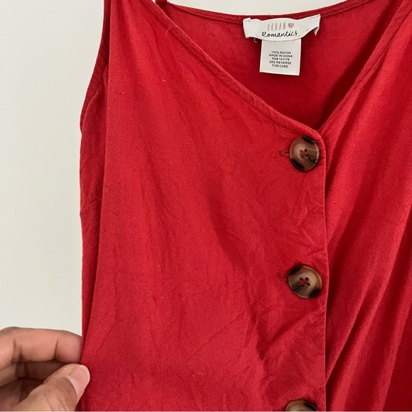 (FREE w/ $25 purchase) Urban Romantics straps tops - Picture 2 of 9